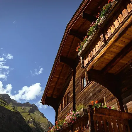 דירה View & צרמט